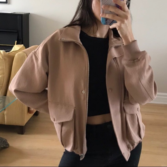 Aritzia Kamille Jacket - Picture 2 of 3